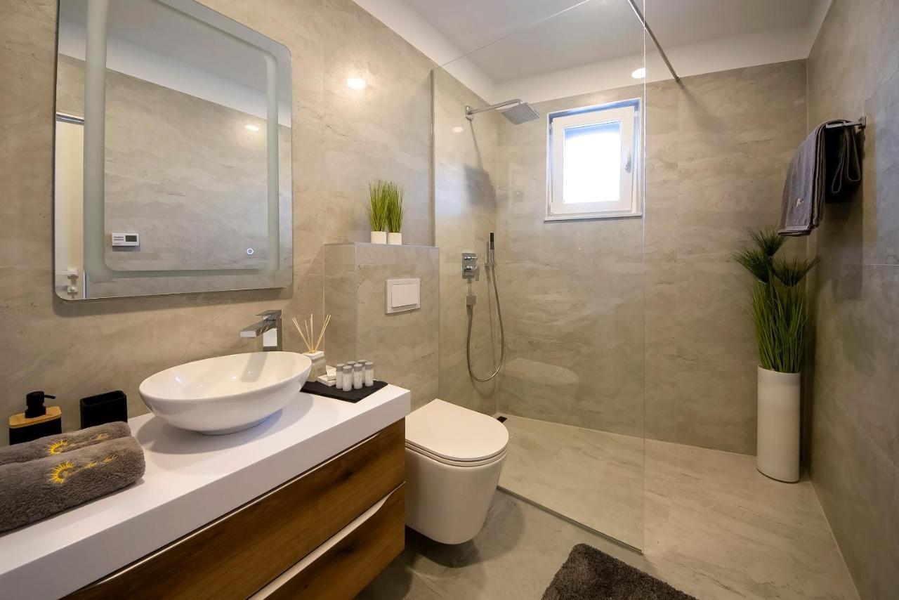 Luxury Apartment Vista Del Sole Sibenik Exterior photo